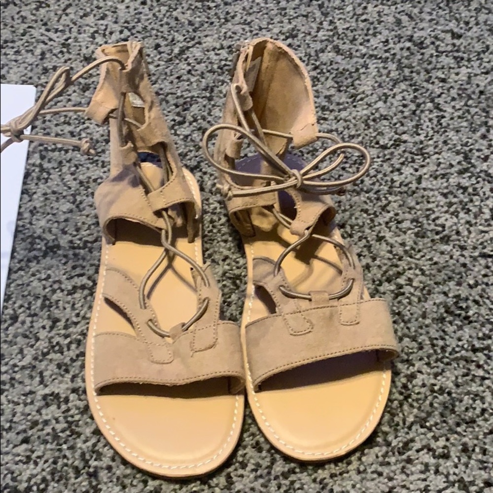 gap kids sandals